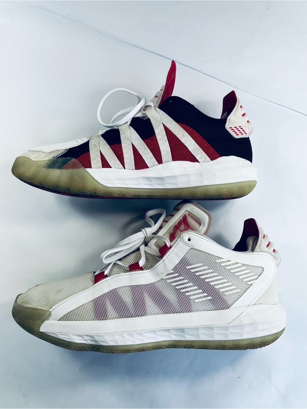 Adidas Dame 6 White Scarlet Black Athletic Sneakers # EH2069 Men’s Size:12